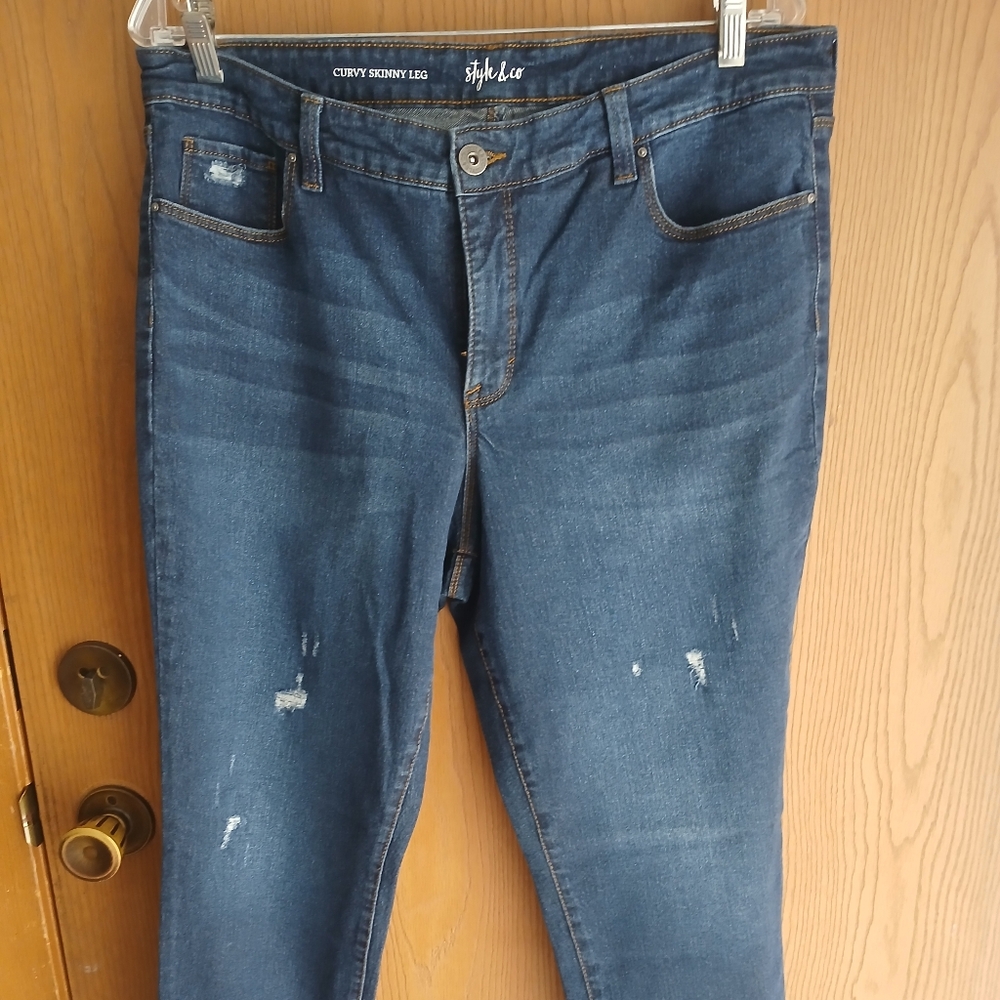 Women survey skinny leg style &Co jeans